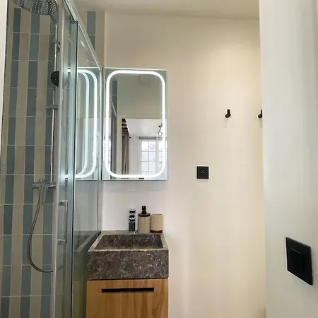 Renovated Centre Paris-24m 파리